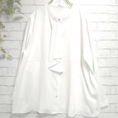 【GLACIER ハニーズ】ボウタイ付きホワイトシャツブラウス　バンドカラー L