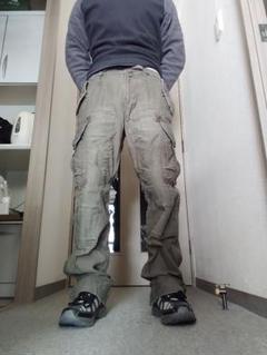 【Right-on】カーゴパンツパッチワーク風　カーキ　Mサイズのサムネイル
