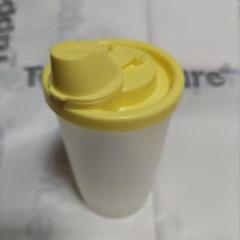 レトロ　タッパーウェア　２個 レトロでかわいいタッパーウェア容器2点セットの通販 by rirgs