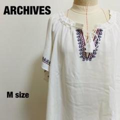 アルシーヴ ARCHIVES チュニック 刺繍 半袖 M ホワイト Vネック