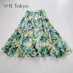 希少人気✨シートーキョー　美シルエット　フラワー総柄フレアスカート　フリル 希少人気✨シートーキョー 美シルエット フラワー総柄フレア
