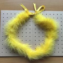 1672. フラダンス　タヒチアン　レイ　チョーカー　黄色　イエロー　ファー　羽