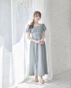 ロゼミューズside pleats piping one pieceベージュ raffle zip cut one piece – BUNNY APARTMENT