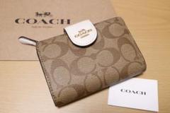 人気のnew color♡ COACH コーチ 二つ折り 財布 ウォレット