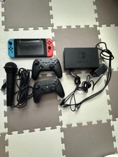 Nintendo Switch 本体 赤/青 Joy-Con 付属品付き
