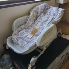 Combi コンビ　ベビー用バウンサー