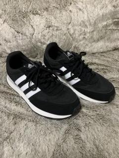 adidas ブラック スニーカー end plastic waste