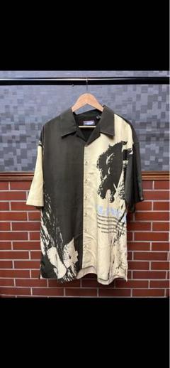 clench 半袖シャツ XXL オリーブグリーンとベージュ アートプリントのサムネイル