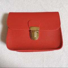 ⭐️新品❣️ショルダーバッグ レディース スクウェアミニショルダーバッグ 赤