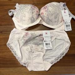 Wacoal ブラジャー C75 & ショーツ M セット Wacoal ワコールブラジャーショーツ上下セット 女神のヒミツC75