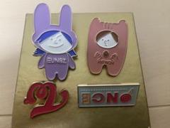 IZ*ONE twelve キーホルダー　ピンバッジ　缶バッジ 2025年最新】iz*one 缶バッジの人気アイテム - メルカリ