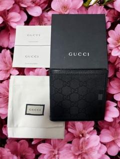 ✨美品✨/GUCCI ブラックレザー 二つ折り財布