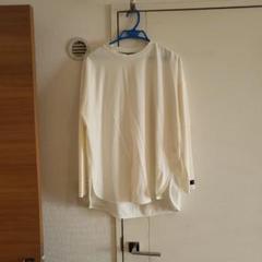 アヤン　新品未使用　ロングスリーブTシャツのサムネイル