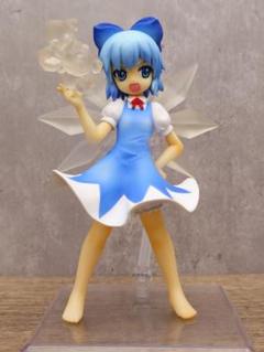 キューズQ 「氷の小さな妖精 チルノ」 東方Project フィギュア