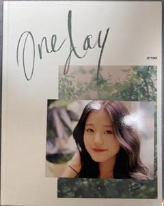 2025年最新】iz*one 写真集の人気アイテム - メルカリ