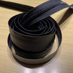 YKKファスナー　5コイル　止水ファスナー　つや消し　黒　チェーン　10m