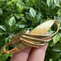 【超希少♡一点物】JEAN-LOUIS SCHERRER ブローチ　トンボ 楽天市場】Jeweliss トンボ ブローチ フリーゲン Fliegen