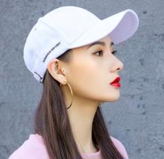 【お値下げ中★】帽子☆韓国デザイン☆日焼け対策☆男女兼用 キャップ 白