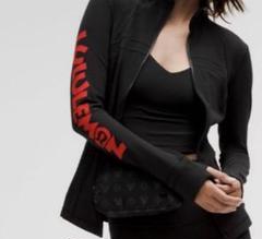 Lululemon ルルレモン　ディズニー　コラボ　ブラック ジャケット ディズニー x ルルレモン | コレクションを見る 【ルルレモン