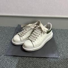 【que shoes】美品 エナメル derby シューズ 黒 23.5 que shoes derby ブラックレースアップシューズ