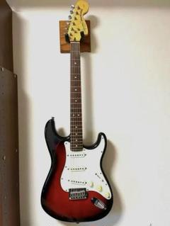 最終値下げ☆スクワイヤー☆ストラトキャスター サンバースト ケース、チューナー付 Squier by Fender Affinity Series Stratocaster Junior HSS 3