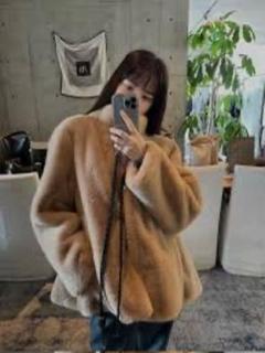 【最終値下】RANDEBOO Melt fake fur coat ファーコート ランデブー Melt fake fur coat ファーコート 新作 新品