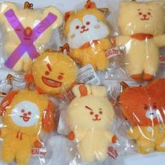 BT21 BTS レインボーキーチェーンぬいぐるみ　新品 楽天市場】BT21 minini Plush Keyring Rainbow【送料無料】BTS