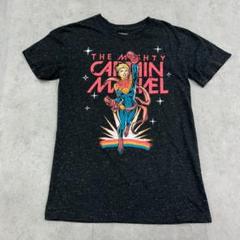 キャプテン・マーベル　ヒーロー　半袖　Tシャツ　古着　ダークグレー　灰色　SMのサムネイル