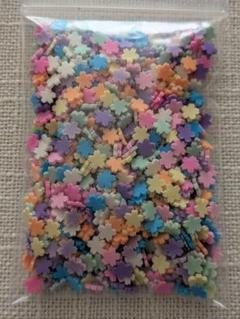 樹脂フレーク⑦カラフル桜MIX　ハンドメイドパーツのサムネイル
