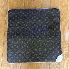 ルイ・ヴィトン モノグラム 座布団