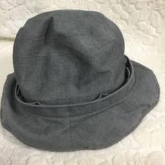 グレーの帽子 ハット