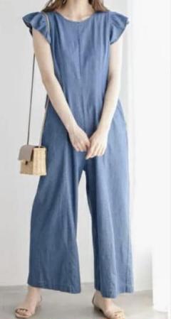 【新品タグ付き】 アーバンリサーチサニーレーベル　サス付きサロペット　完売 新品タグ付き】 アーバンリサーチサニーレーベル サス付き