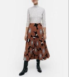 完売品marimekko プリーツスカート ロング 新品タグ付き（2025年