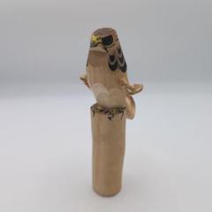 【精巧】木彫り 鷹/鷲 置物 高さ約18cm 木工細工