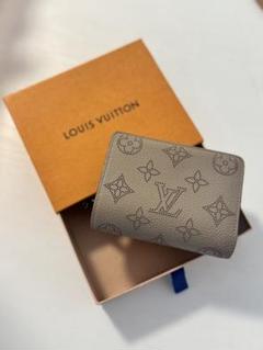 2025年最新】LOUIS VUITTON カラー：ベージュ系 三つ折り財布の