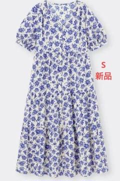 GU フラワーVネックティアードワンピース