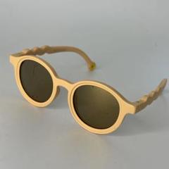 OLIVIO & CO　 子供　サングラス