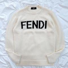 2025年最新】fendi セーターの人気アイテム - メルカリ