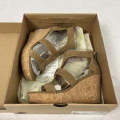 新品未使用⭐️美品　UGG サンダル　22cm 箱付き 新品☆彡アグUGGサンダル（22 ）箱入り