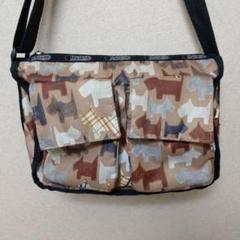LeSportsac（レスポートサック）レスポ　ショルダーバッグ 犬柄 ブラウン