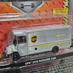レア！チェイス！グリーンライト　UPS　2019　パッケージカー　1/64　新品 レア！チェイス！グリーンライト UPS 2019 パッケージカー 1/64