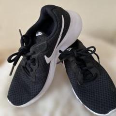 Nike ブラック スニーカー 3.5Y 22.5のサムネイル
