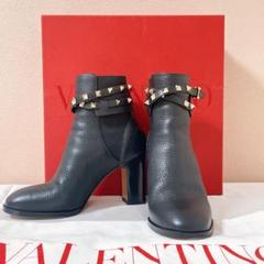 未使用級✨VALENTINIO ヴァレンティノ　ガラバーニ　ロックスタッズ