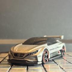 1/43 日産　リーフニスモ RC NY国際オートショー 504台限定ミニカー 51sxwboQl6L._UF350,350_QL80_.jpg
