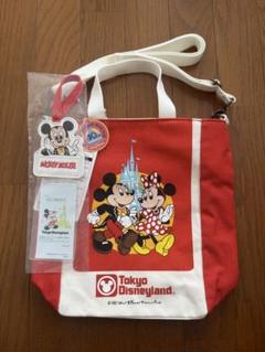 タグ付き未使用！　40周年　メモリーゴーラウンドショルダーバッグ　ディズニー復刻 ディズニー40周年 メモリーゴーラウンド ショルダーバッグ