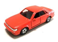 トミカ No.34 日産 ブルーバード ワゴン UCC 1984年 日本製