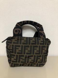FENDI フェンディ　アクセサリーポーチ　黒 ジャージ　FF金具　ポシェット FENDI フェンディアクセサリーポーチ黒 ジャージFF金具ポシェット