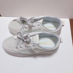 24.0cm スニーカー ホワイト 白 シューズ ヒール 3cm
