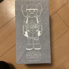 2025年最新】KAWS ストームトルーパーの人気アイテム - メルカリ