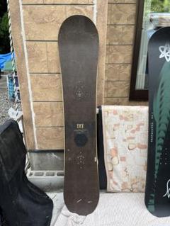 時期も終わるので値引き中！バートン　スノボー　板　ボード